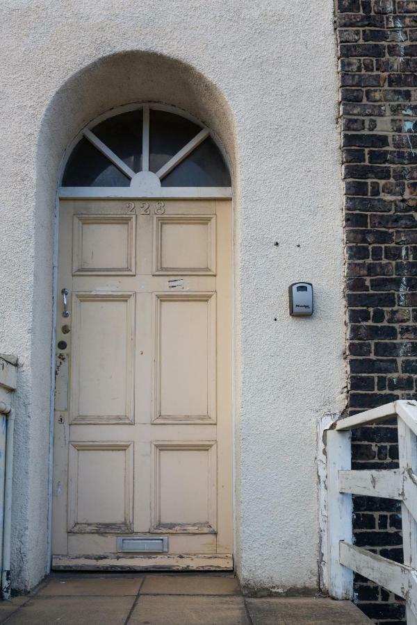 3 Bedroom Apartment Newcastle City Centre Newcastle upon Tyne Exterior foto