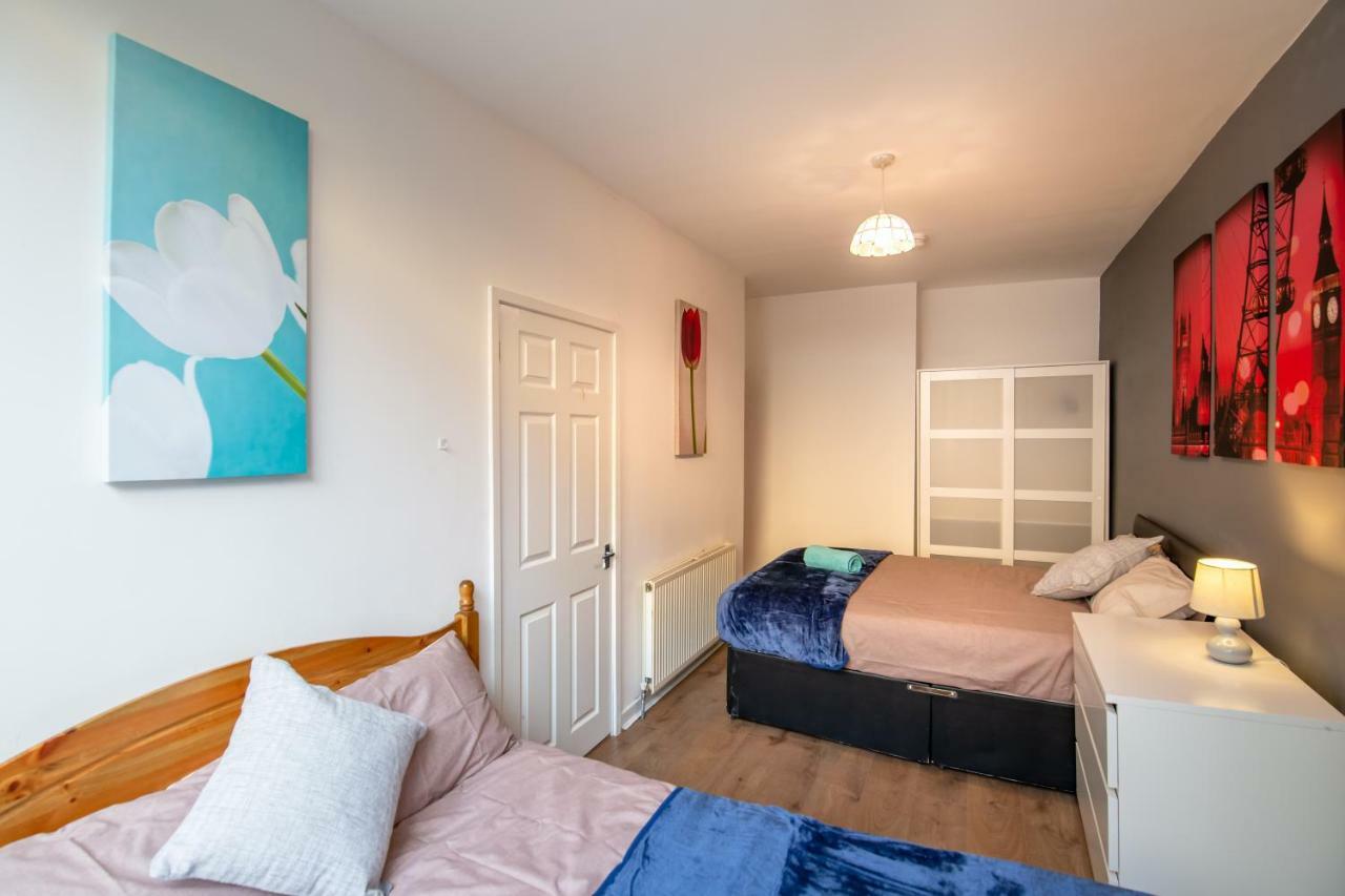 3 Bedroom Apartment Newcastle City Centre Newcastle upon Tyne Exterior foto